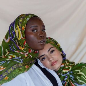 Vela Scarves Rememberance Green Standard